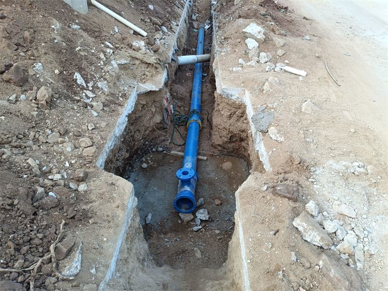 Línea de agua potable en Acapulco, segunda vista